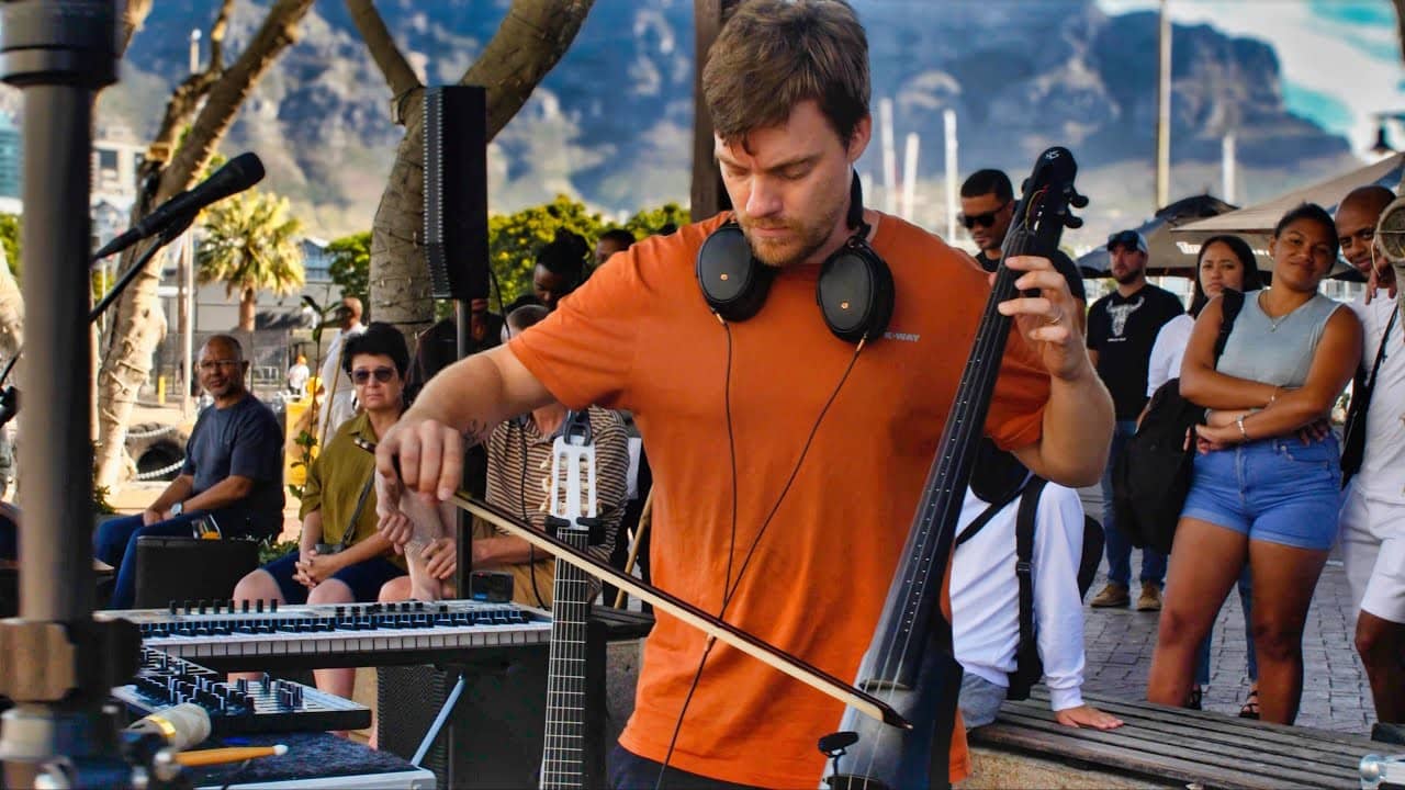 Ambient Melodic House — Live Looping