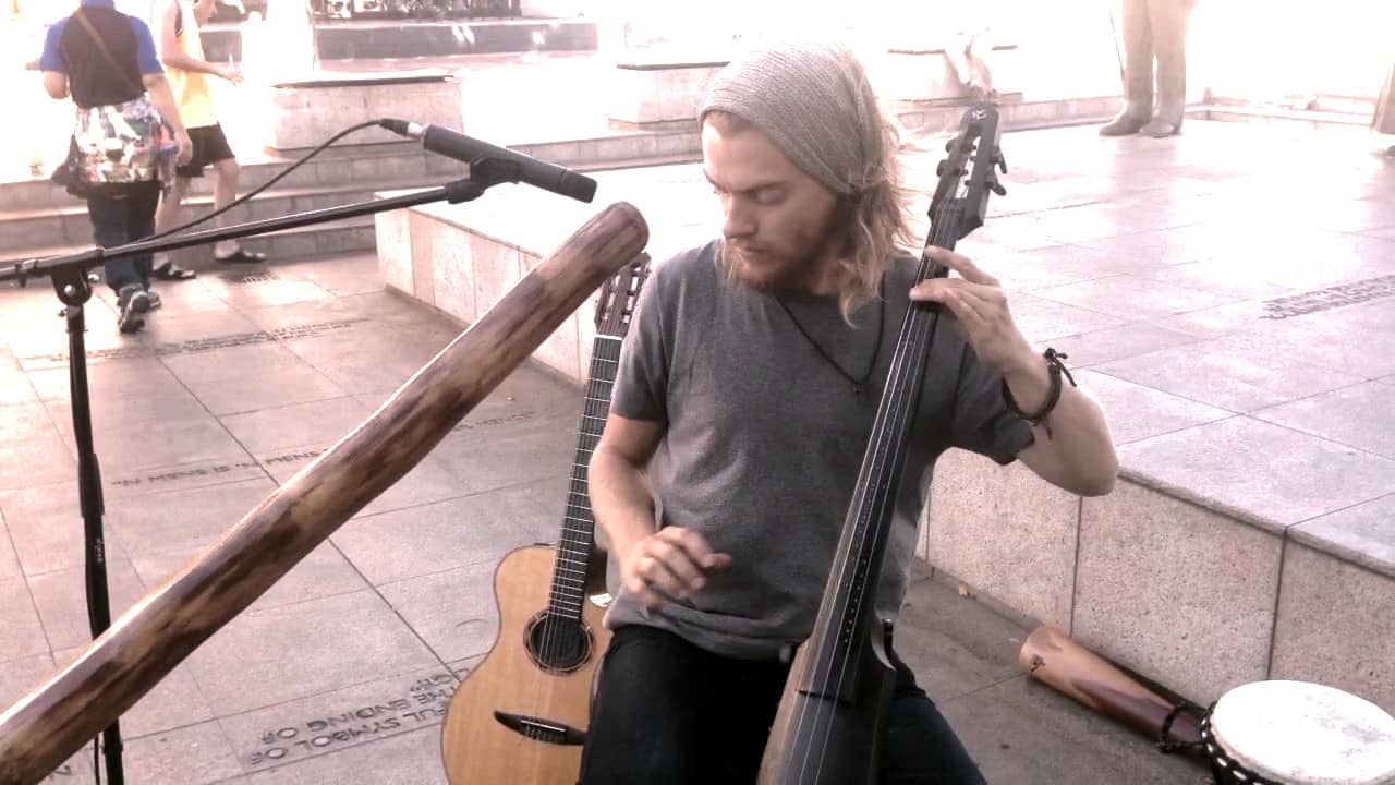 Massive Didgeridoo